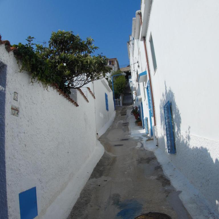 Near The Port Apartment كالا غونوني المظهر الخارجي الصورة